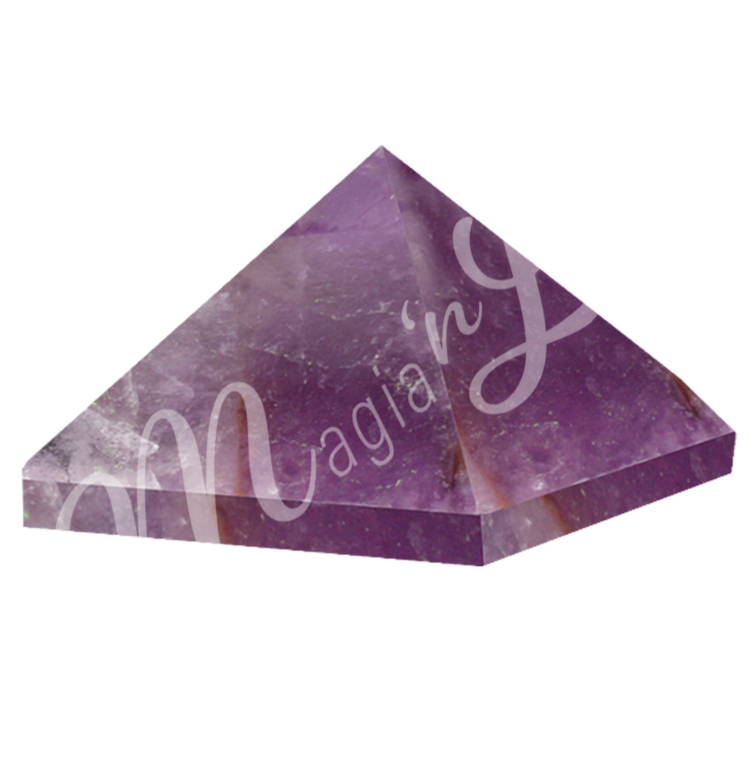 A four side pyramid made of Amethyst.