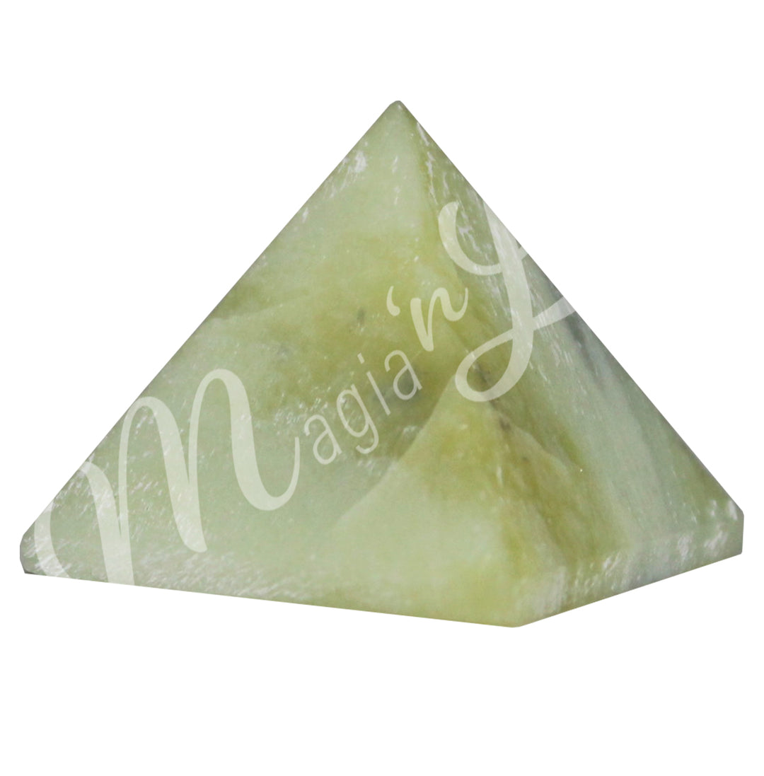 A four side pyramid made of Serpentine.