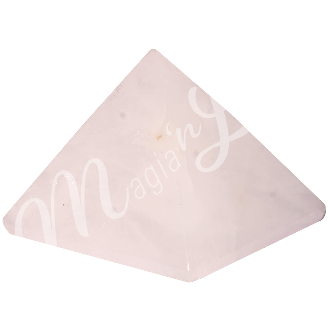 A four side pyramid made of Phantom Quartz.