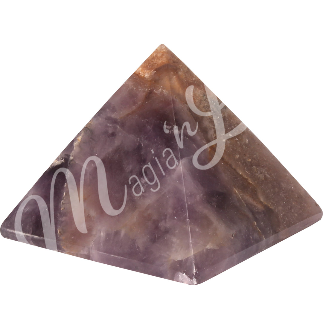 A four side pyramid made of Amethyst.