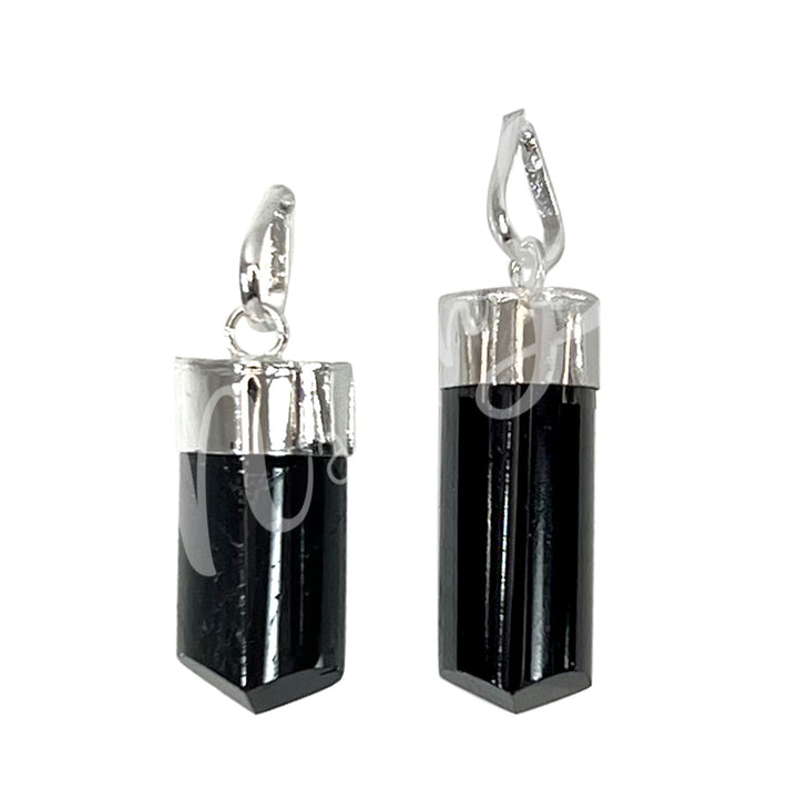 Colgante Turmalina Negra en Bruto con Casquillo 1.5″