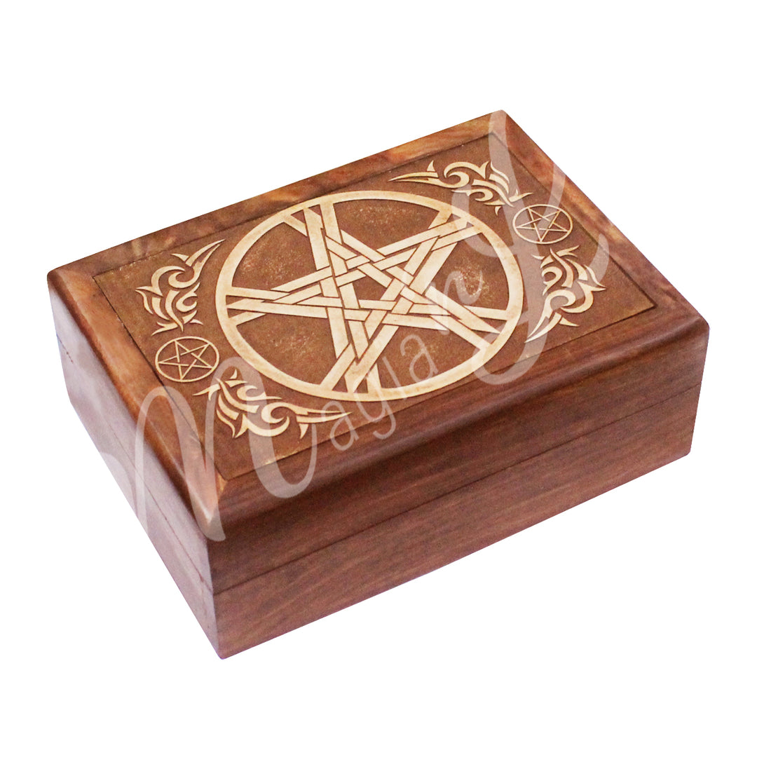 A box made of acacia wood. The lid features a laser-engraved celtic pentacle with small pentacle on both sides.