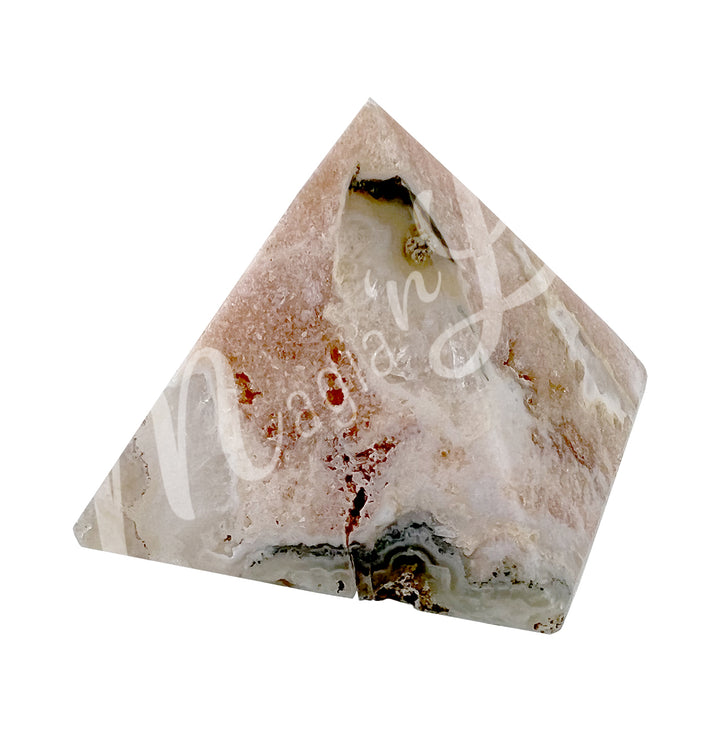 A four side pyramid made of Pink Amethyst.