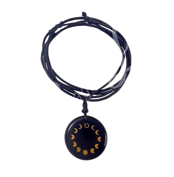 Collar de Obsidiana Negra con Ciclo Lunar