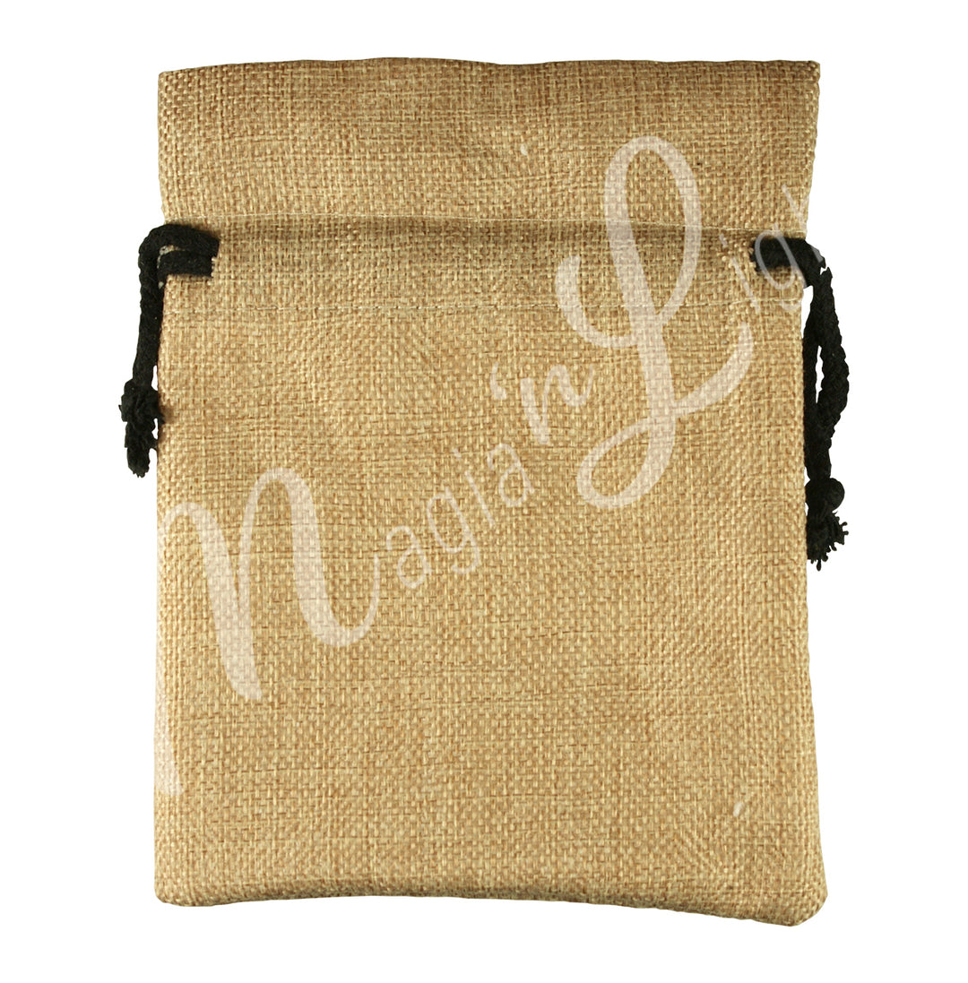 A linnen pouch
