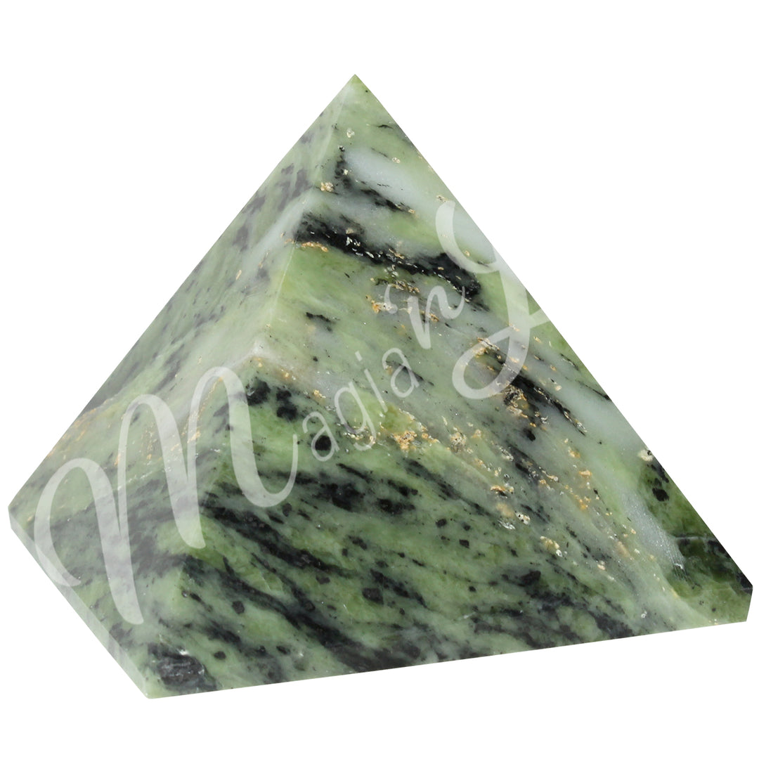 Pirámide de Jade Nefrita 2,5″