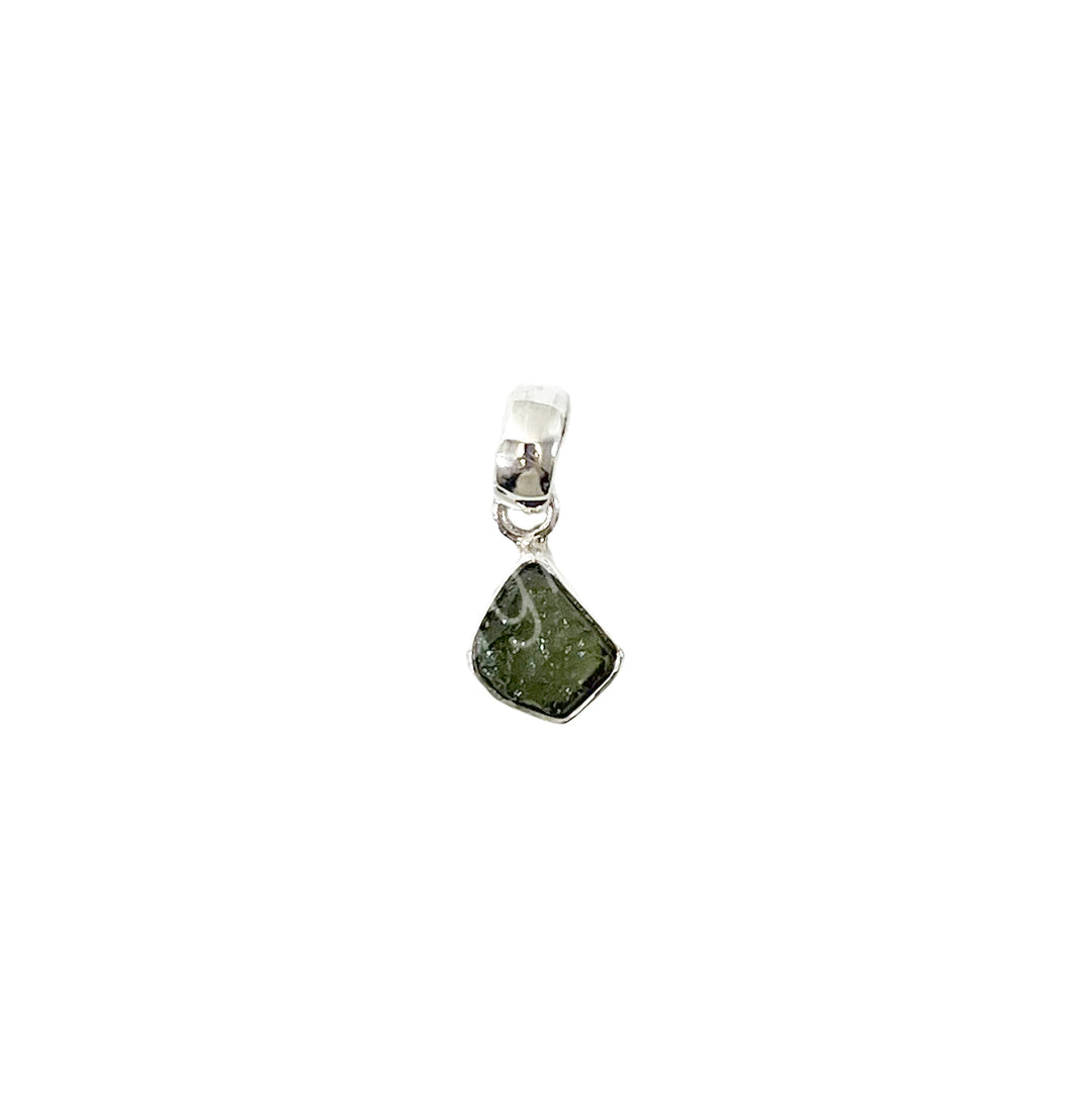 Sterling Silver Pendant Moldavite 18-20mm