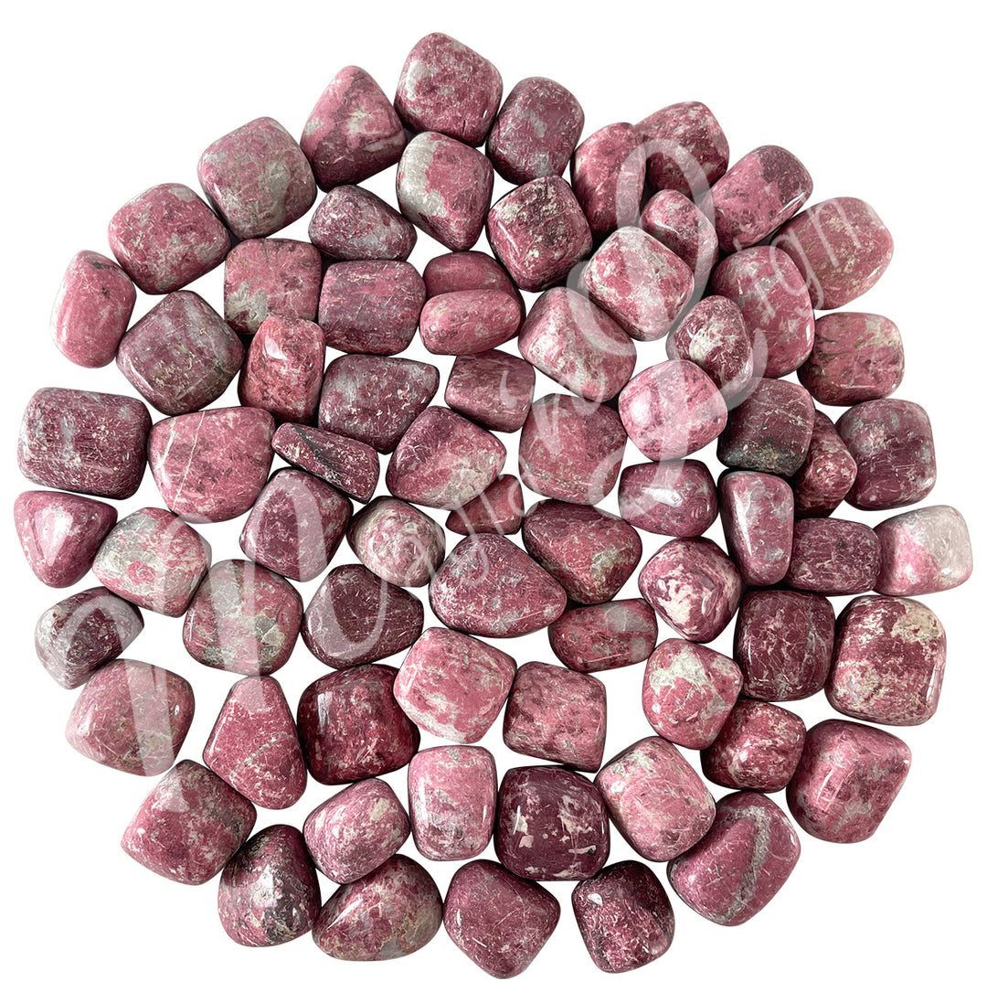 Piedra pulidas de Thulite rosa de 20 a 30 mm