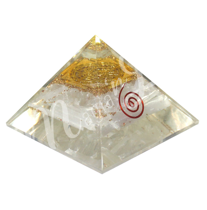 Pirámide de Orgón de Selenita con Espiral de Cobre y Sri Yantra 1,5″