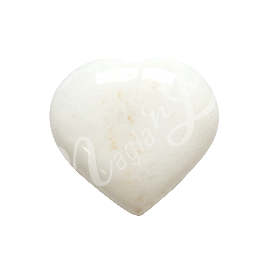 Heart-shaped scolecite crystal.