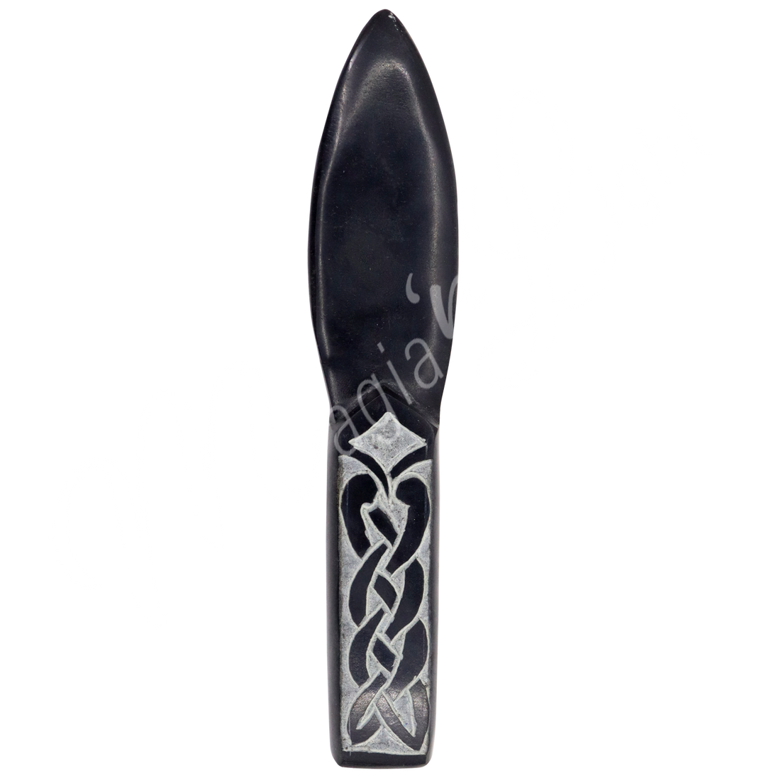 Athame made from Black Soapstone with an Celtic Knot engraving on the handle. 