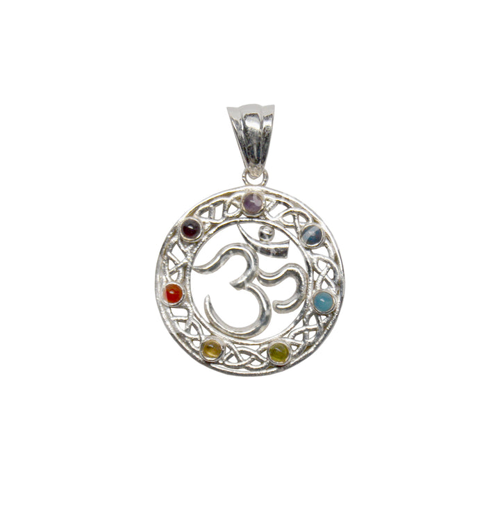 Colgante de Plata de Ley Chakra OM 1.5″