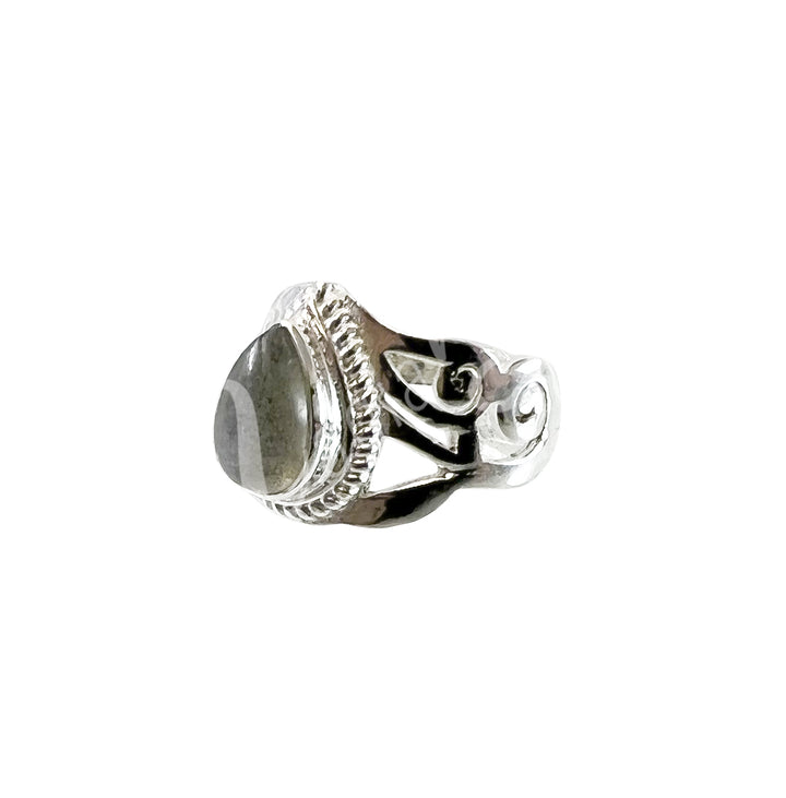 Anillo de Plata Ley Lagrima Jali Labradorita Ajustable