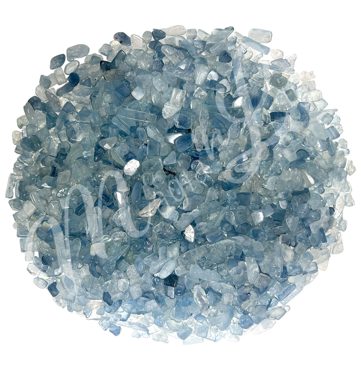 A spread of Aquamarine chips with a closer look.