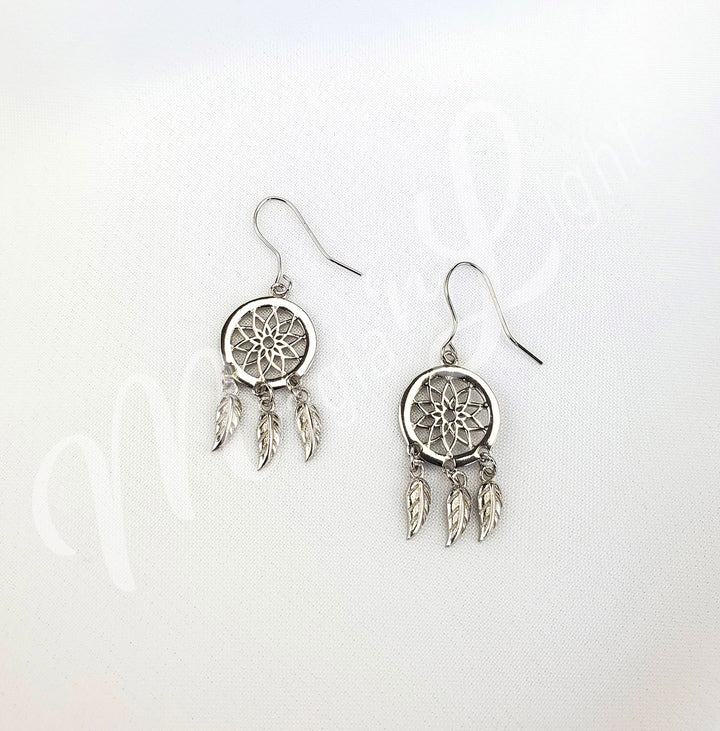 Sterling Silver Earrings Dreamcatcher 1″H X 0.5″dia.