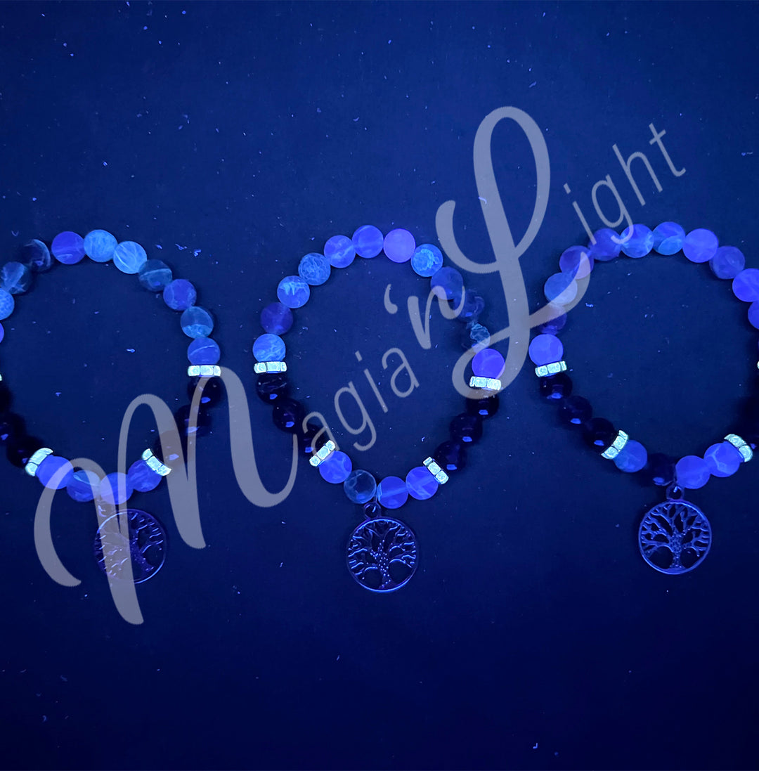 Pulsera de fluorita y amatista con dije del árbol de la vida (8-8,5 mm) 7,15-7,25"