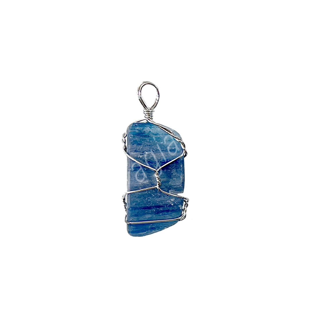 Pendant Wire Wrapped Kyanite