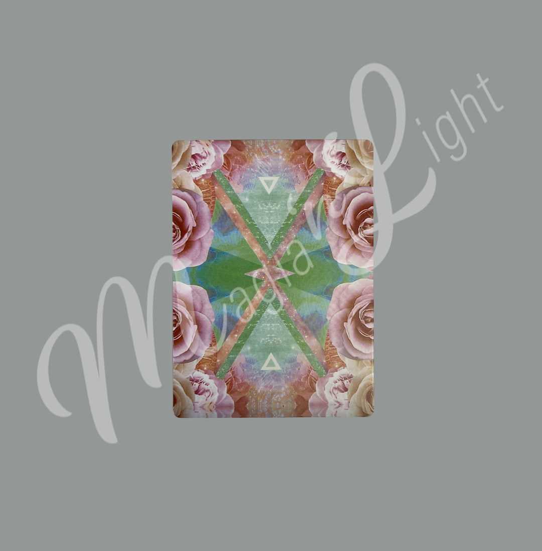 TRABAJA CON LAS CARTAS DEL ORÁCULO DE LA LUZ (baraja de 44 cartas y guía)